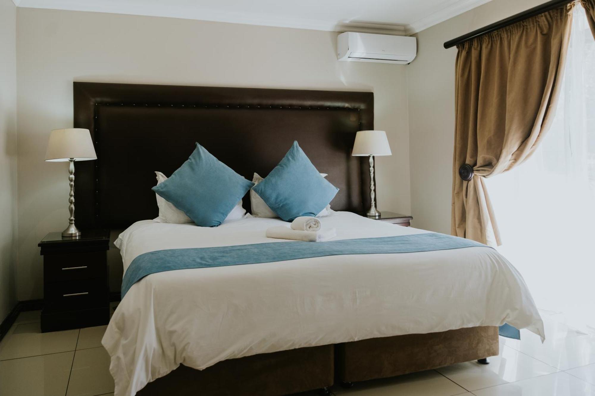 Le Grand Chateau Hotel Парейс Экстерьер фото